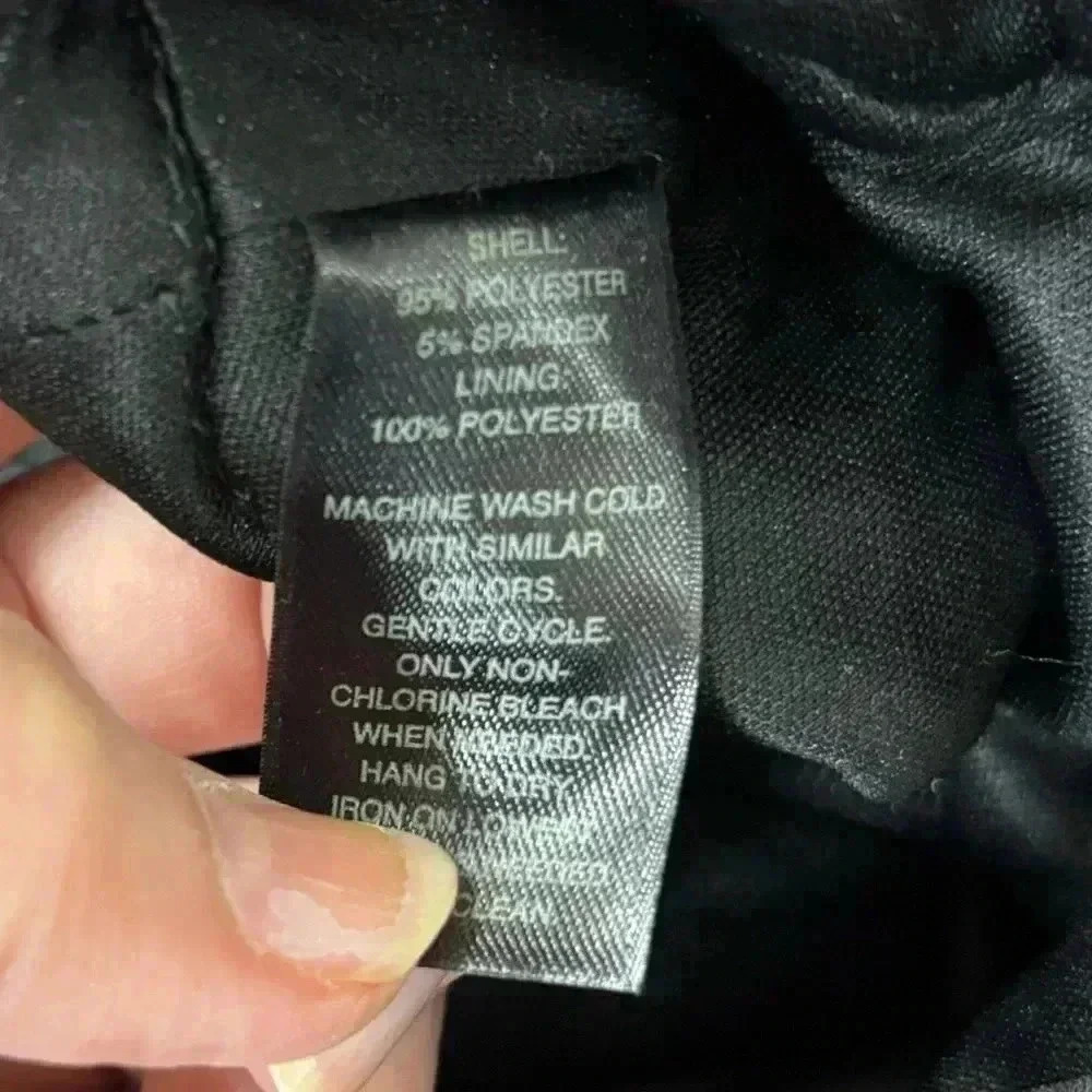 WHBM party dress 👗 in black! Size 8. Worn one time. Perfect for holidays! - Picture 6 of 6